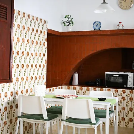 Traditional & Cosy